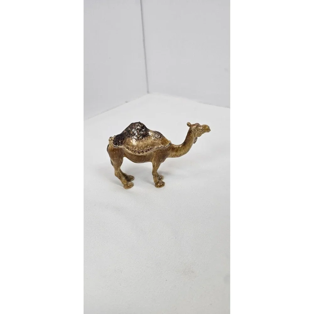 RUCINNI Camel‎ Jeweled Trinket Box Swarovski Crystal Hinged Minor Damage
